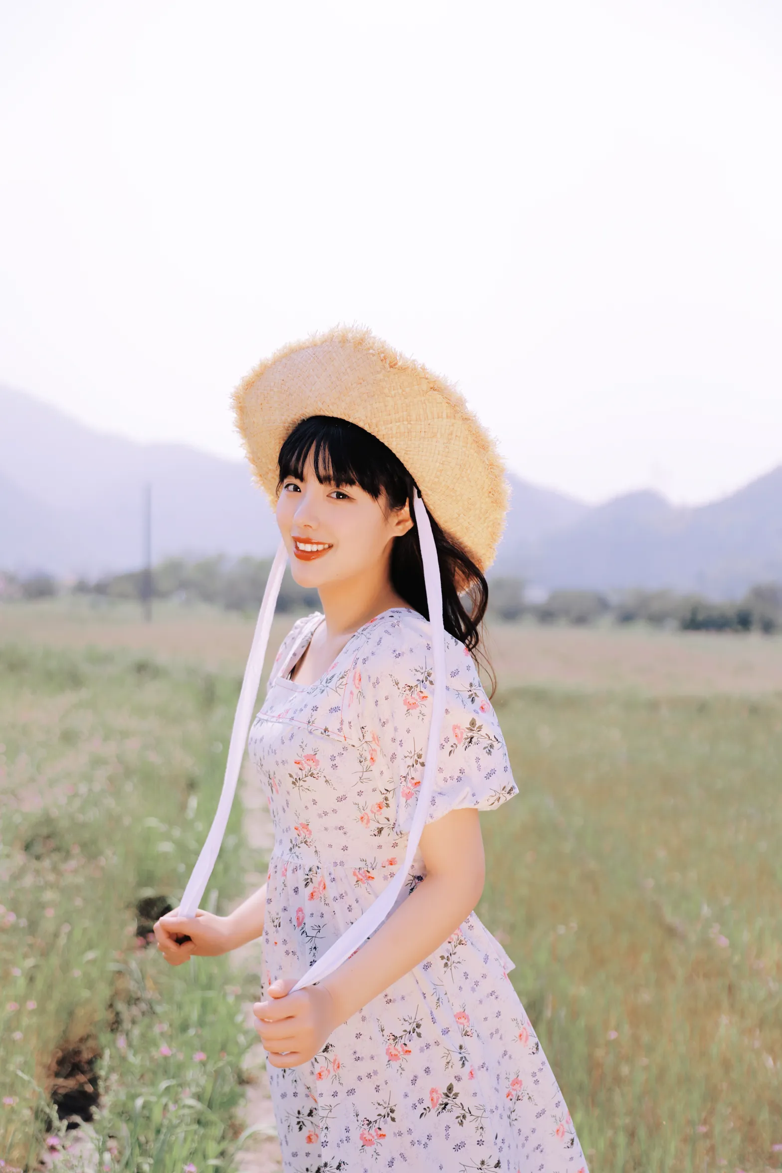 [YITUYU] 2022.11.30 Vol.2566 – Late Summer Song Qian'er#[25P]-4