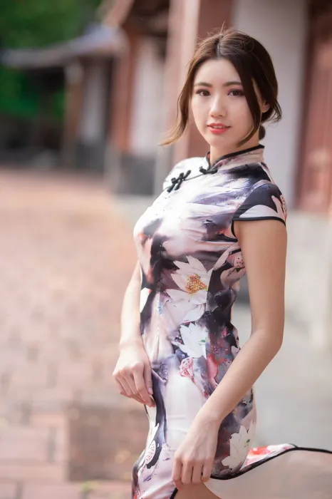 [Mzsock] NO.071 Zhang Lunzhen cheongsam, high heels and beautiful legs, outdoor shot street photography#[52P]-3